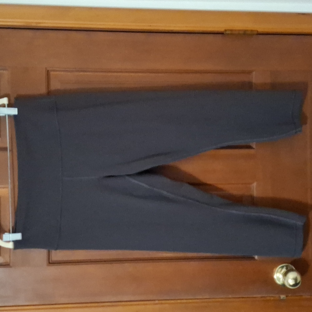 Lululemon Wunder Train High Rise Crop Gray Leggings Size 16 Yoga